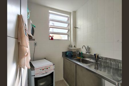 Apartamento à venda com 77m², 2 quartos e sem vaga Apartamento à venda com 77m², 2 quartos e sem vagaCozinha