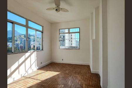 Apartamento à venda com 77m², 2 quartos e sem vaga Apartamento à venda com 77m², 2 quartos e sem vagaQuarto 1
