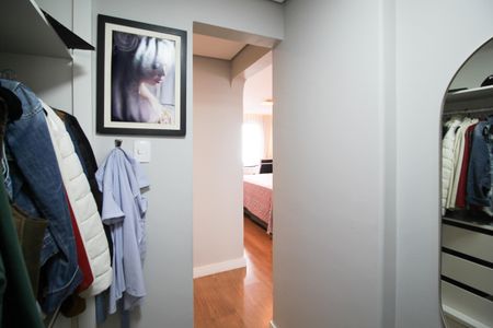 Apartamento à venda com 110m², 3 quartos e 1 vaga Apartamento à venda com 110m², 3 quartos e 1 vagaCloset da Suíte