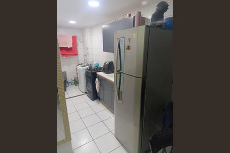 Cozinha de apartamento para alugar com 2 quartos, 40m² em Bonsucesso, Rio de Janeiro