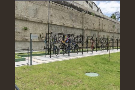 Apartamento para alugar com 40m², 2 quartos e sem vagaÁrea externa