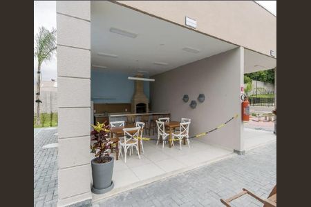 Apartamento para alugar com 40m², 2 quartos e sem vagaÁrea externa