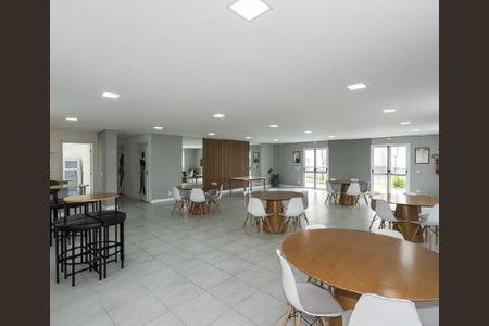 Apartamento para alugar com 40m², 2 quartos e sem vagaÁrea externa