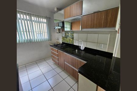 Cozinha  de apartamento para alugar com 2 quartos, 40m² em Igara, Canoas