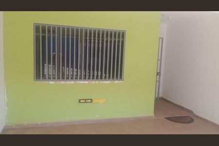 Foto 02 de casa à venda com 2 quartos, 90m² em Vila Santo Estefano, São Paulo