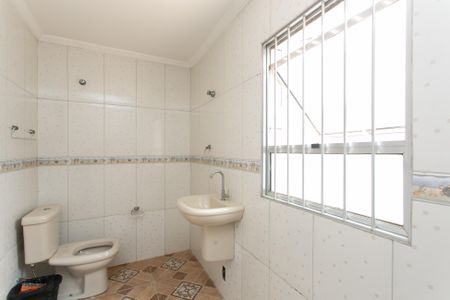 Casa para alugar com 150m², 3 quartos e 4 vagasBanheiro 1 