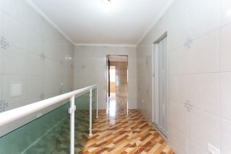 Casa para alugar com 150m², 3 quartos e 4 vagasCorredor 