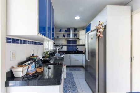 Cozinha  de casa para alugar com 5 quartos, 330m² em Tristeza, Porto Alegre