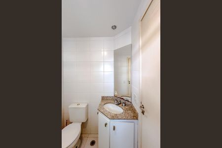 Apartamento para alugar com 70m², 2 quartos e 2 vagasBanheiro da Suíte