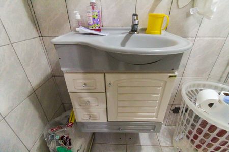 Casa à venda com 162m², 2 quartos e 1 vagaBanheiro