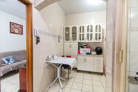 Casa à venda com 162m², 2 quartos e 1 vagaCozinha