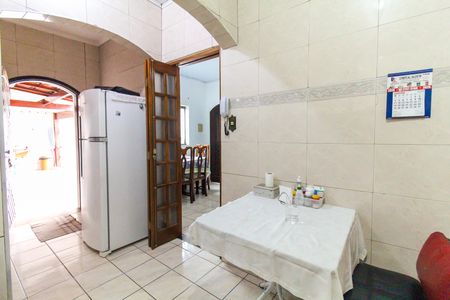 Casa à venda com 162m², 2 quartos e 1 vagaCozinha