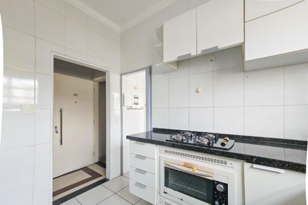 Apartamento para alugar com 103m², 2 quartos e 1 vagacozinha