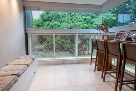 Varanda da Sala de apartamento à venda com 3 quartos, 134m² em Sion, Belo Horizonte