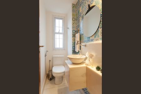 Apartamento à venda com 134m², 3 quartos e 4 vagasLavabo