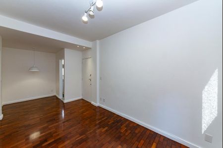 Sala de apartamento à venda com 2 quartos, 74m² em Coracao de Jesus, Belo Horizonte