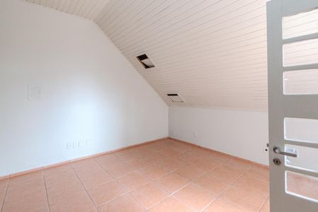 Casa para alugar com 200m², 4 quartos e 2 vagasSuíte