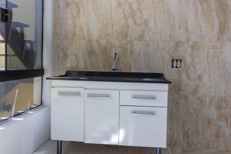 Casa para alugar com 350m², 2 quartos e 4 vagas