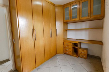 Apartamento à venda com 61m², 3 quartos e 1 vaga Apartamento à venda com 61m², 3 quartos e 1 vagaQuarto 2