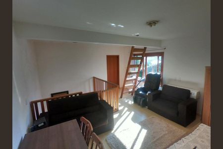 Casa para alugar com 3 quartos, 290m² em Passo d’Areia, Porto Alegre