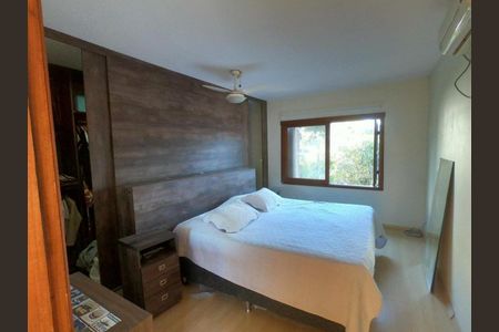 Casa para alugar com 3 quartos, 290m² em Passo d’Areia, Porto Alegre