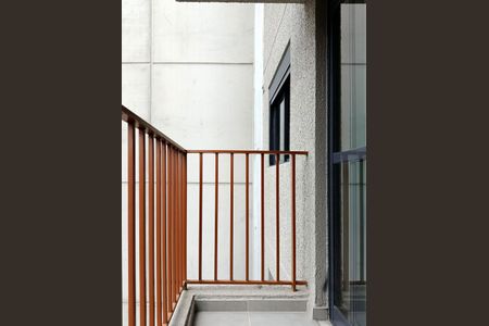 Varanda de kitnet/studio para alugar com 1 quarto, 28m² em Pinheiros, São Paulo