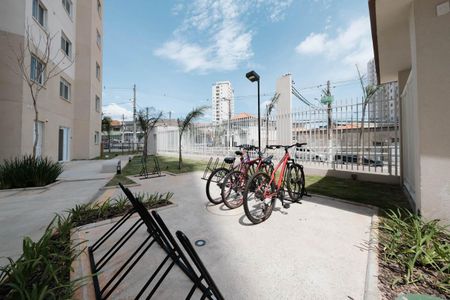 Apartamento à venda com 34m², 2 quartos e sem vagaÁrea comum