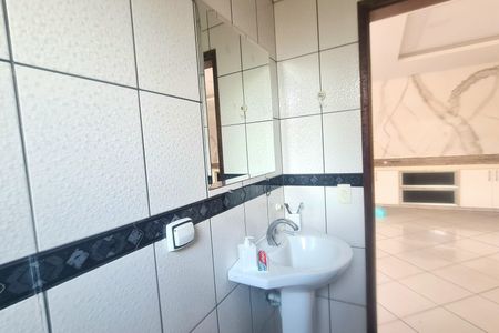 Casa para alugar com 250m², 3 quartos e 2 vagasLavabo 