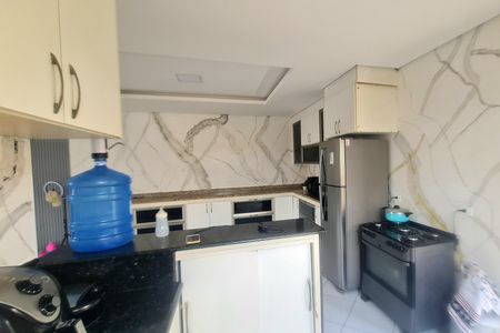 Casa para alugar com 250m², 3 quartos e 2 vagasCozinha 