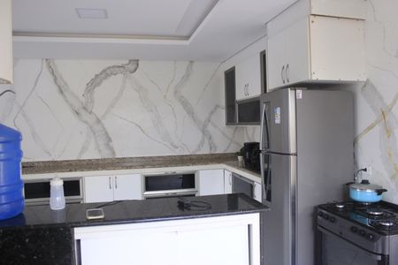 Casa para alugar com 250m², 3 quartos e 2 vagasCozinha 