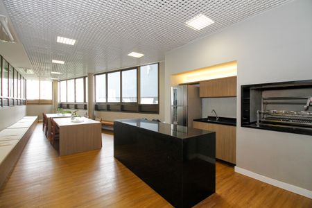 Apartamento à venda com 69m², 1 quarto e 1 vagaÁrea Comum - Churrasqueira