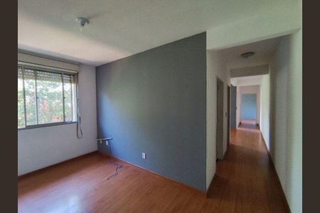 Sala  de apartamento para alugar com 2 quartos, 66m² em Jardim Itu, Porto Alegre