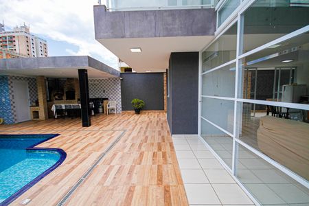 Casa para alugar com 370m², 4 quartos e 4 vagasPiscina