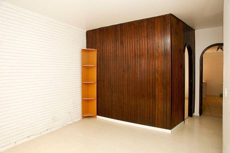 Sala de apartamento à venda com 1 quarto, 48m² em Petrópolis, Porto Alegre