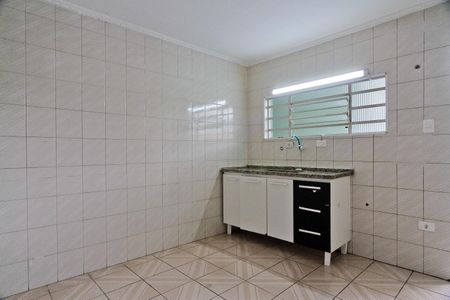 Casa para alugar com 170m², 2 quartos e 7 vagasCozinha