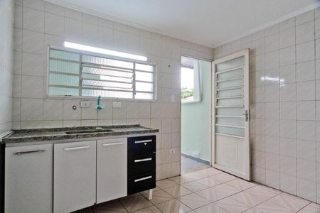 Casa para alugar com 170m², 2 quartos e 7 vagasCozinha