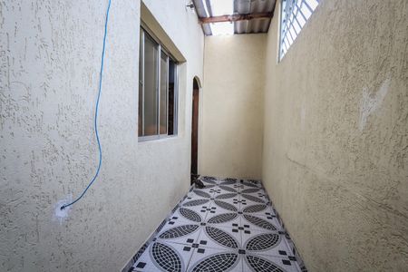 Casa para alugar com 200m², 4 quartos e 1 vagaQuintal