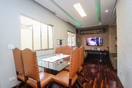Sala de Jantar de casa para alugar com 4 quartos, 200m² em Jardim Salete, Taboão da Serra