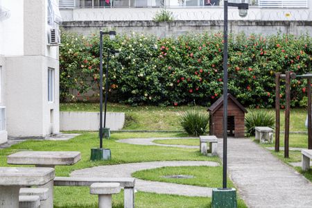 Apartamento para alugar com 39m², 2 quartos e 1 vagaÁrea comum - Playground