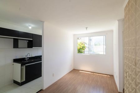 Sala de apartamento para alugar com 2 quartos, 39m² em Campo Grande, Rio de Janeiro