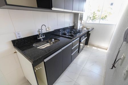 Apartamento para alugar com 39m², 2 quartos e 1 vagaCozinha e Área de Serviço