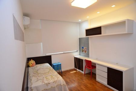 Quarto 1 de apartamento à venda com 4 quartos, 205m² em Leblon, Rio de Janeiro