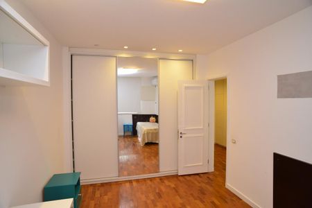 Apartamento à venda com 205m², 4 quartos e 2 vagas Apartamento à venda com 205m², 4 quartos e 2 vagasQuarto 1
