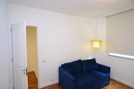 Apartamento à venda com 205m², 4 quartos e 2 vagas Apartamento à venda com 205m², 4 quartos e 2 vagasQuarto 2