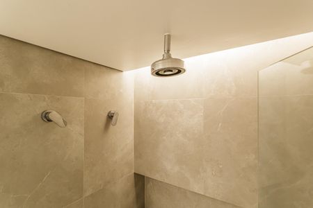 Apartamento à venda com 126m², 2 quartos e 2 vagasBanheiro da Suíte 2