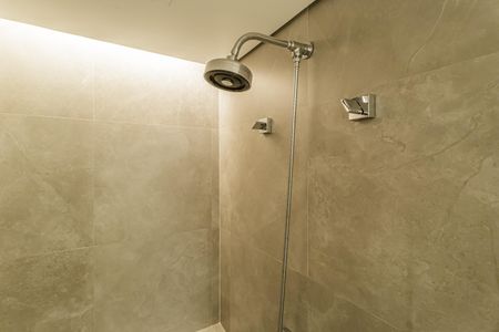 Apartamento à venda com 126m², 2 quartos e 2 vagasBanheiro da Suíte 1