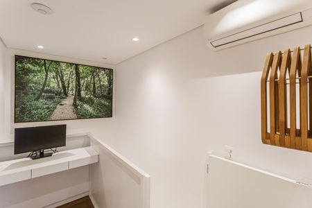 Apartamento à venda com 126m², 2 quartos e 2 vagasCorredor