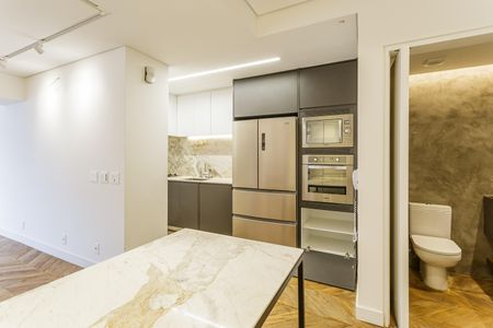 Apartamento à venda com 126m², 2 quartos e 2 vagasCozinha