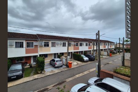 Casa de condomínio para alugar com 150m², 3 quartos e 2 vagasVista