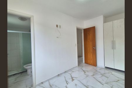 Casa de condomínio para alugar com 150m², 3 quartos e 2 vagassuite